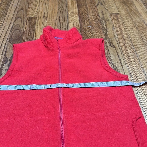 Merino angora red winter vest made in New Zealand size M - Picture 9 of 10